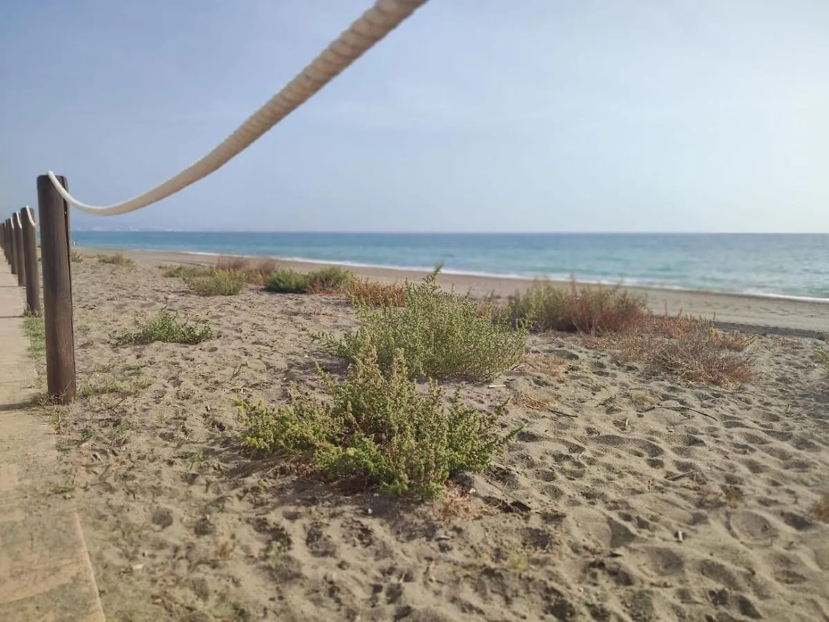 Apartman 2-Bedroom Central And Close To The Beach In Sabinillas San Luis de Sabinillas